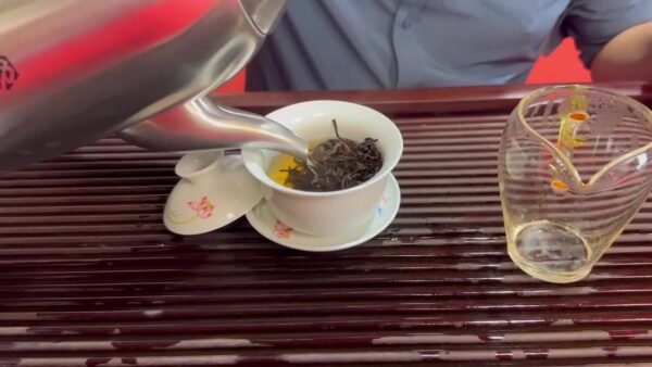 普洱茶熟茶 90年代鼎兴老茶莊357克熟茶家用  Pu'er Ripe Tea, 1990s Dingxing Old Tea House, 357g Ripe Tea for Home Use